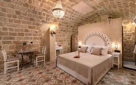 Stone Cave Suite